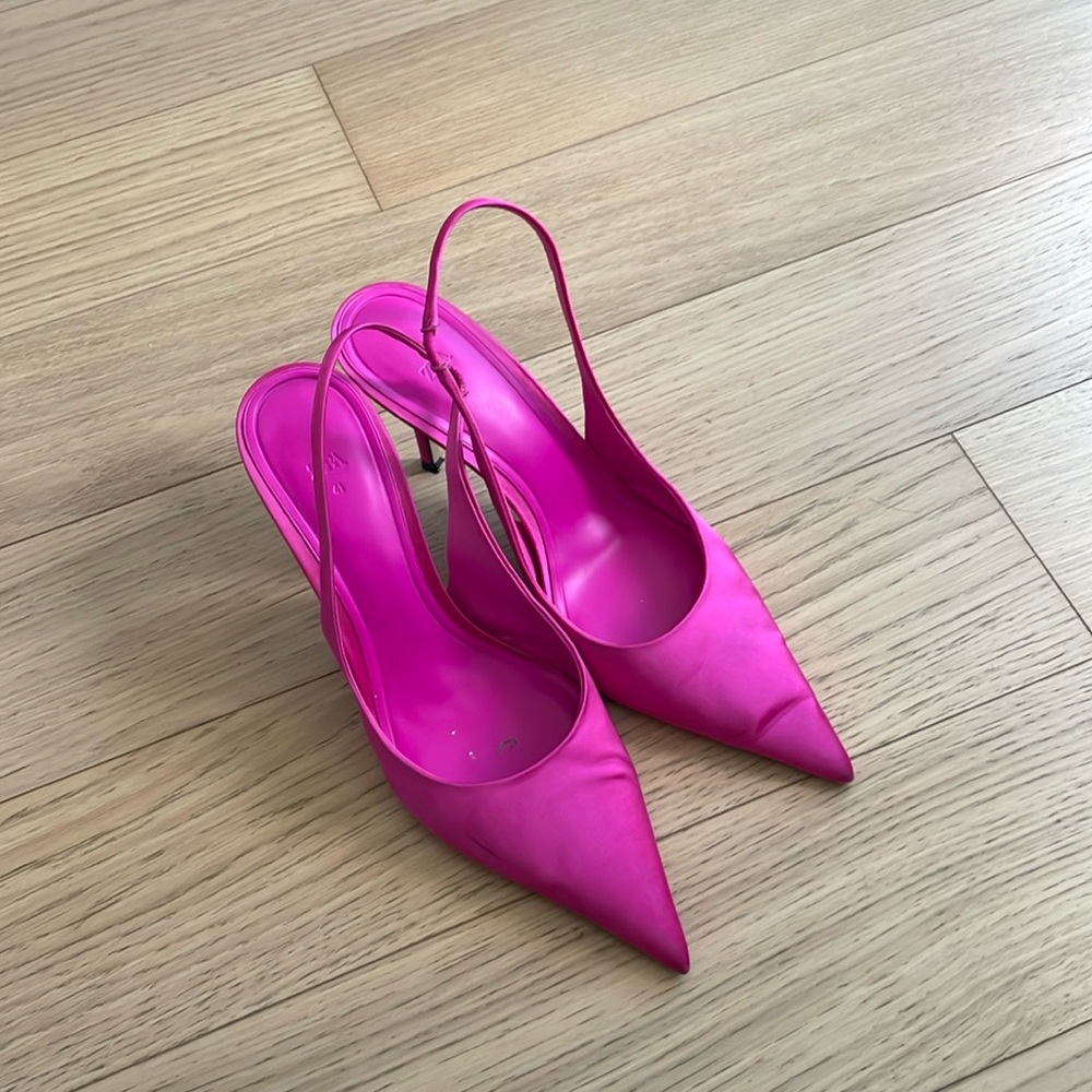 Zara fuchsia hot pink slingback heels. US 10, EU 41.